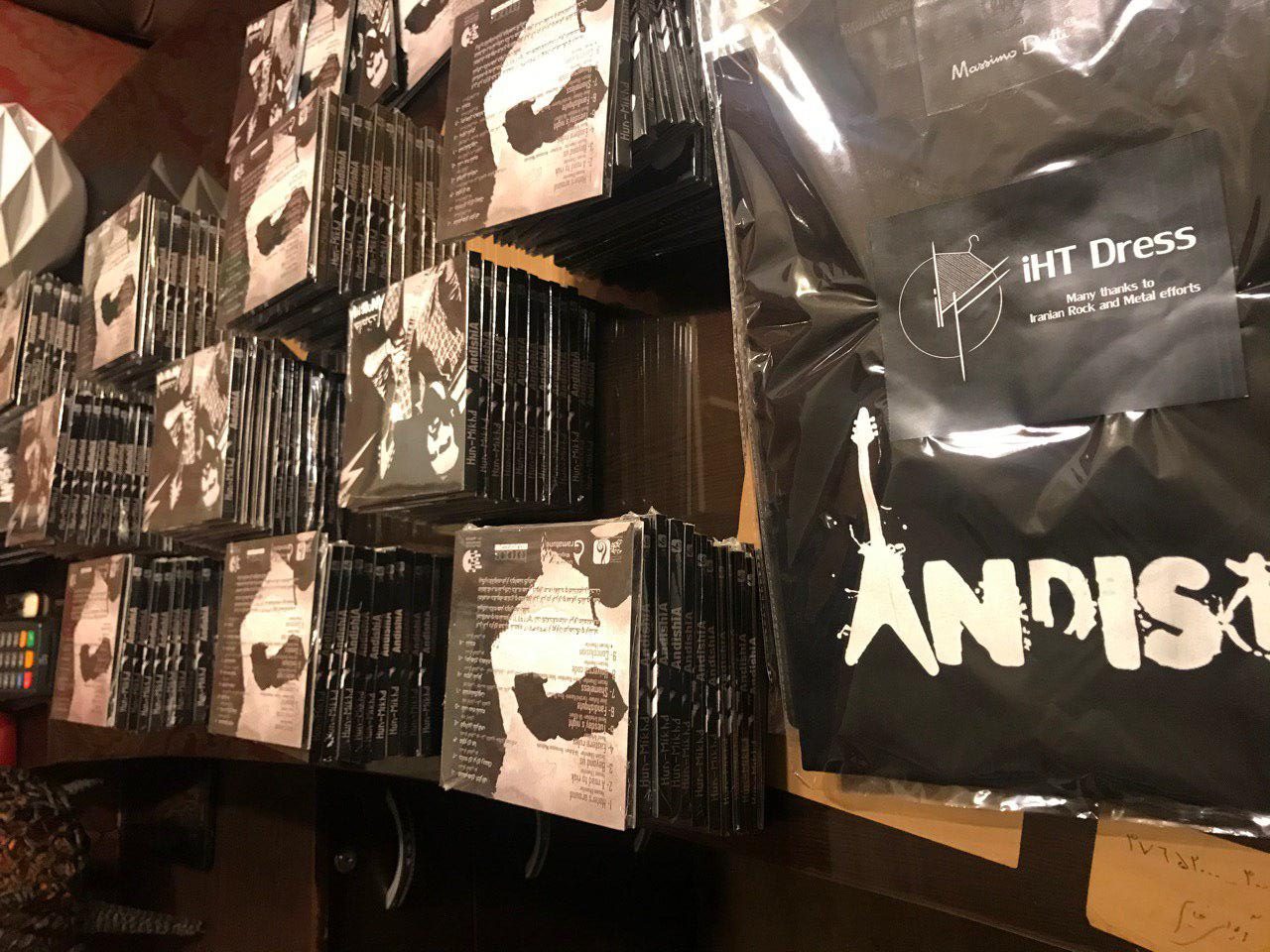 AndishiA